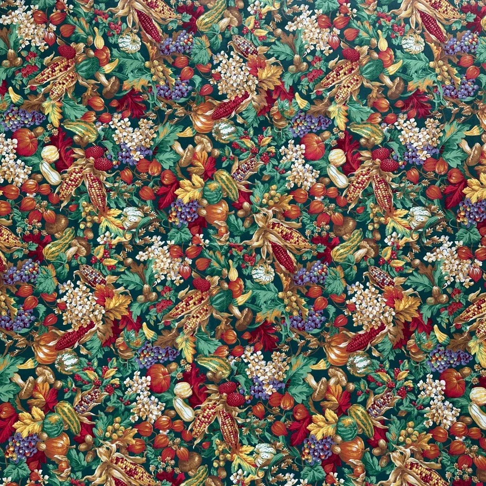 VTG Tablecloth Unisex 43